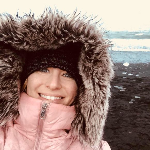 Meet your Posher, Ashley - Picture 1 of 1